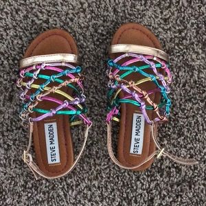 Kid sandals size 11